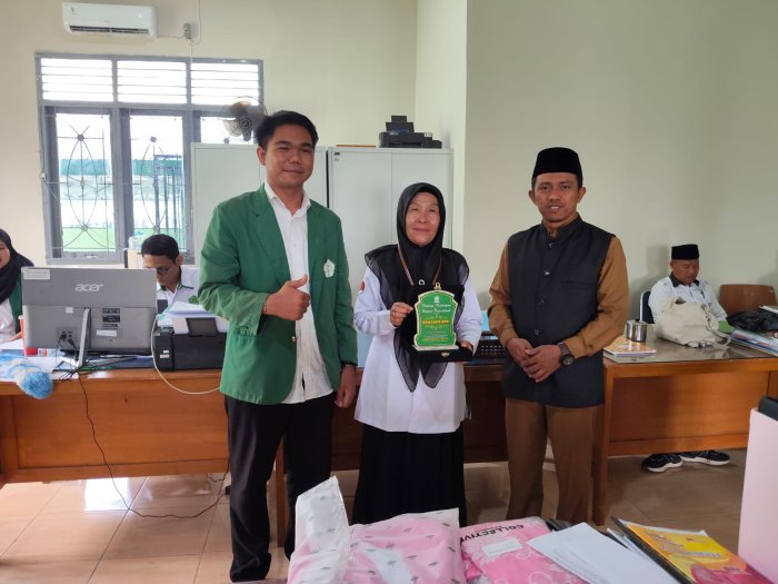 Mahasiswa Institut Islam Maarif Jambi Akhiri Masa PPL di MTsN 4 Kota Jambi Mahasiswa Institut Islam Maarif Jambi Akhiri Masa PPL di MTsN 4 Kota Jambi