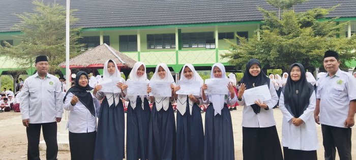Apresiasi Juara OBA pada Pelaksanaan Upacara Bendera Senin 27 Juli 2026