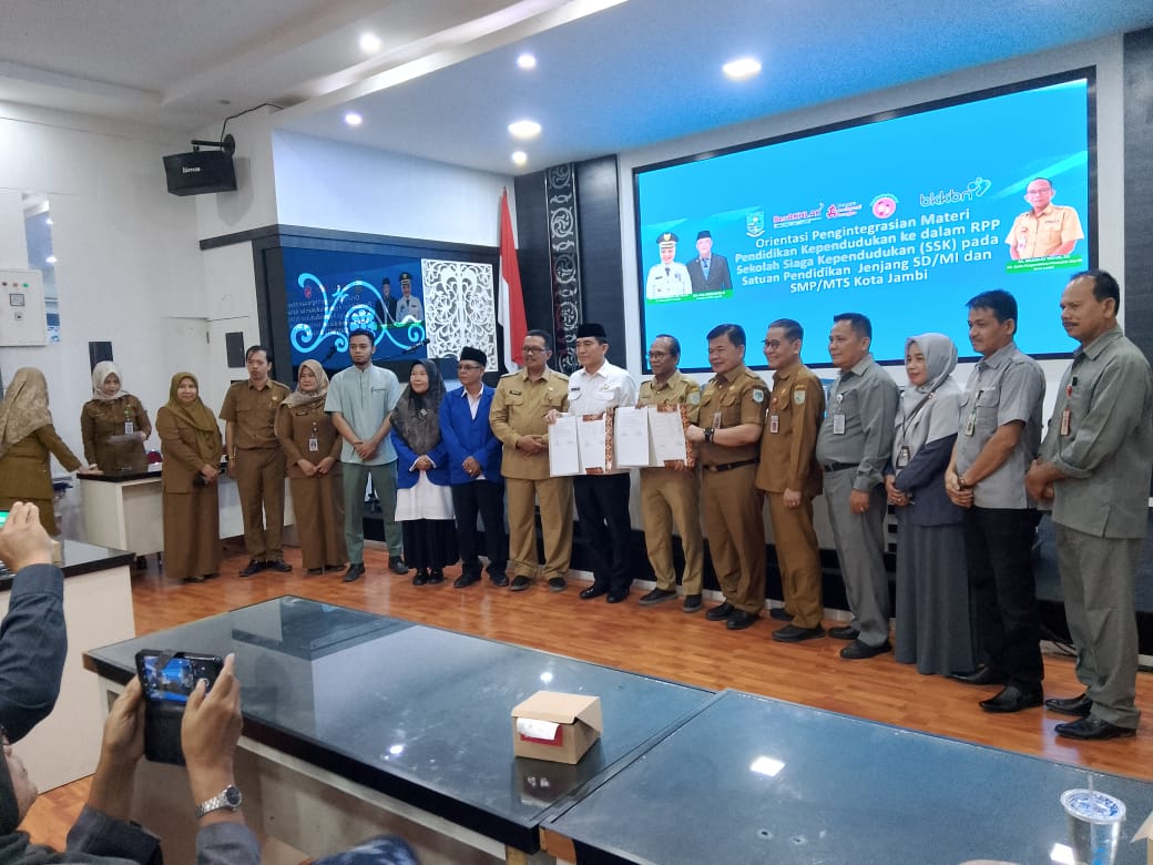 Orientasi Sekolah Siaga Kependudukan dan Penandatangan MoU Orientasi Sekolah Siaga Kependudukan dan Penandatangan MoU