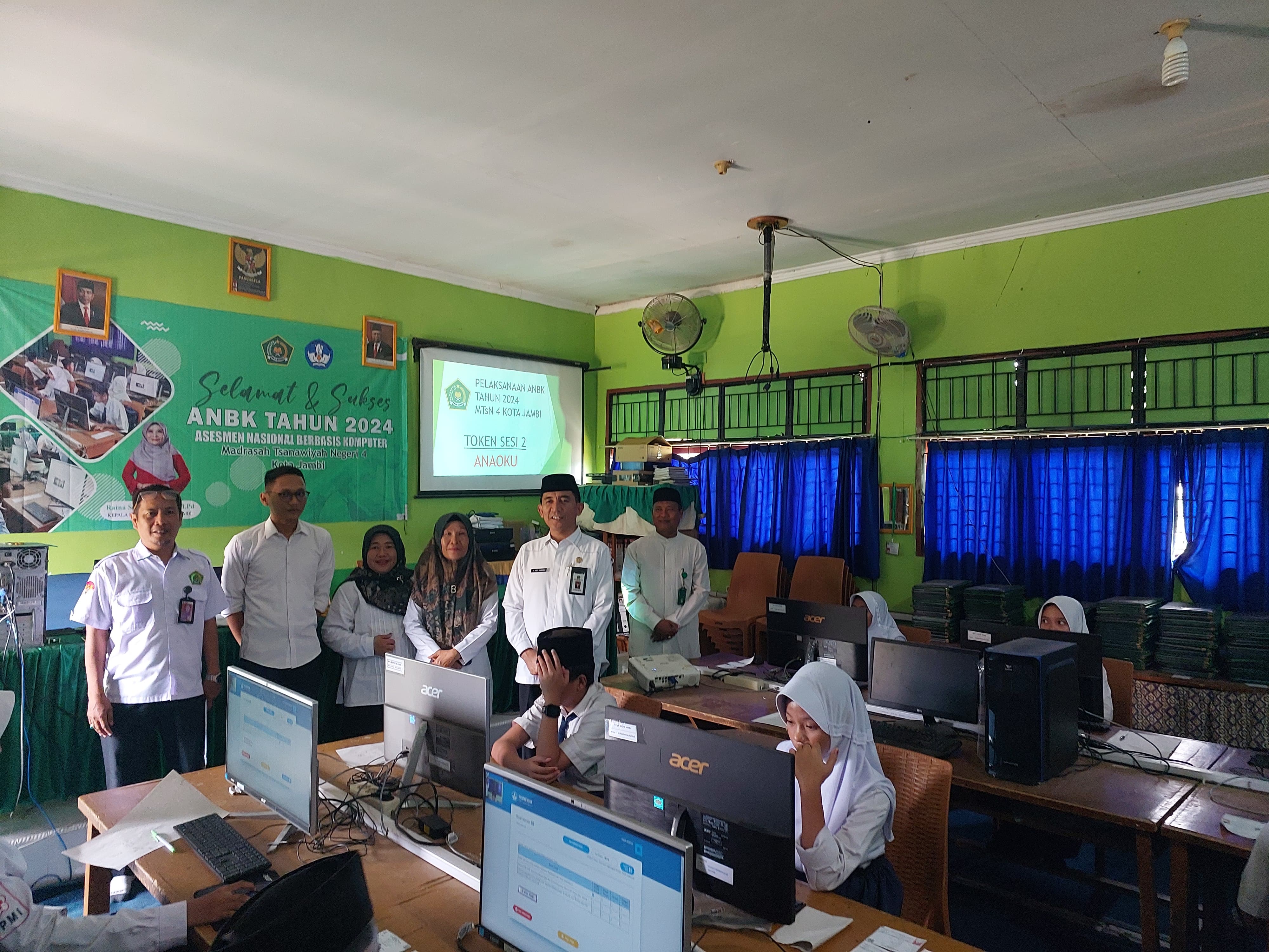 MONEV Kementerian Agama kota Jambi tentang kegiatan ANBK MTsN 4 kota Jambi MONEV Kementerian Agama kota Jambi tentang kegiatan ANBK MTsN 4 kota Jambi