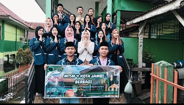 MTsN 4 Kota Jambi Berbagi MTsN 4 Kota Jambi Berbagi