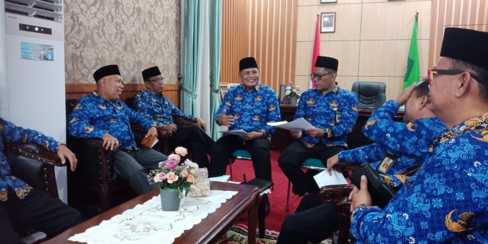 Kepala MTsN 4 Jambi Ikuti Rapat Kerja Kemenag ASRI