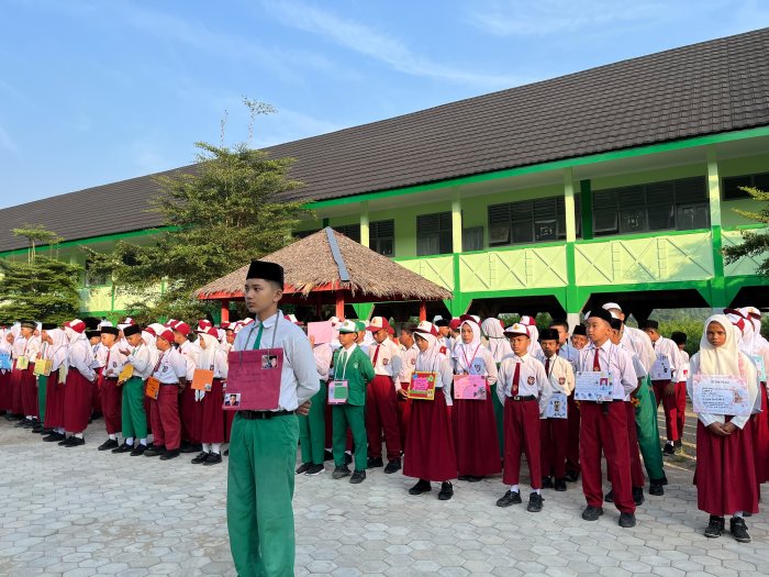 MTsN 4 Kota Jambi Gelar MATA MUDA Sambut Siswa Baru